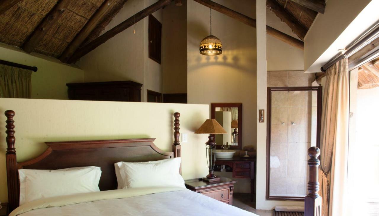 Premier Resort Mpongo Private Game Reserve Macleantown Exterior foto